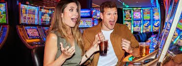 766 bet com